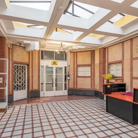 Absolute - New - Sunny Apartment *