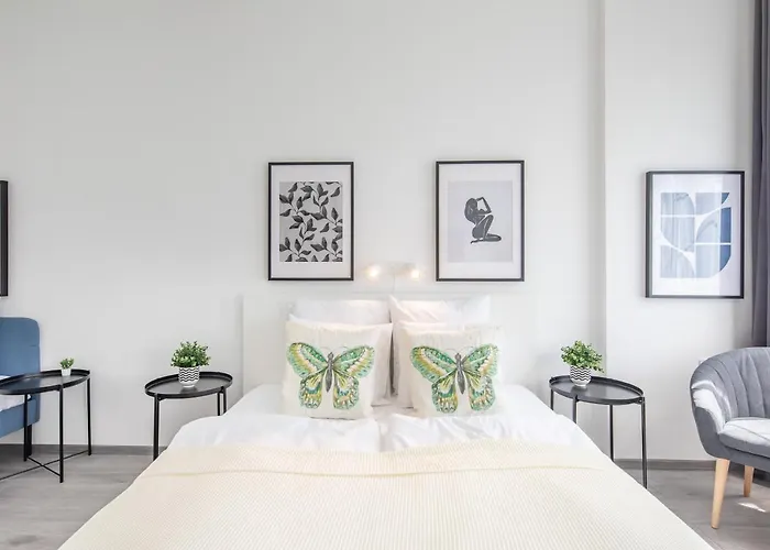 Absolute - New - Sunny Budapest